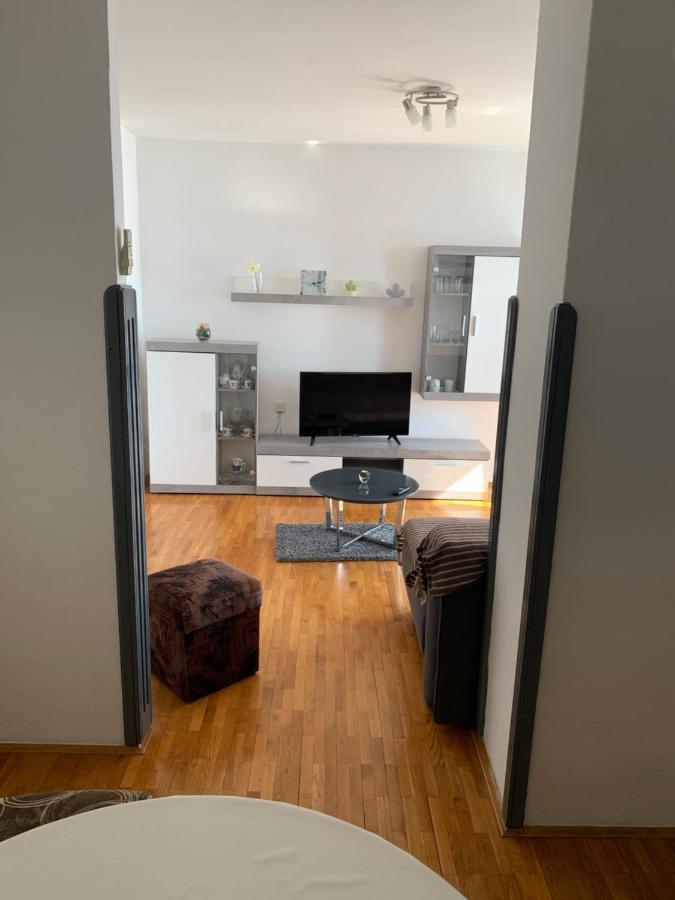 Apartment Ivanka Senj  Exteriör bild