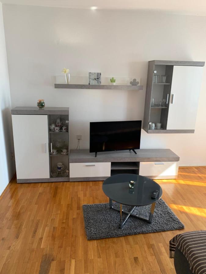 Apartment Ivanka Senj  Exteriör bild